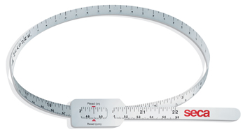 [212] Cinta para medir la circunferencia de la cabeza de bebés y niños pequeños, fabricada en Teflon. Caja con 15 piezas. Rango de medición en cm: 0 - 59 cm División: 1 mm 